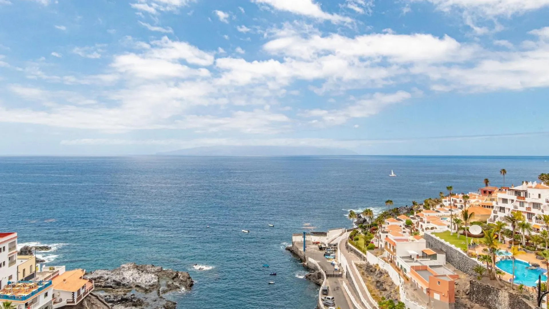 Bahia Paradise View Apt By Dream Homes Tenerife Puerto de Santiago