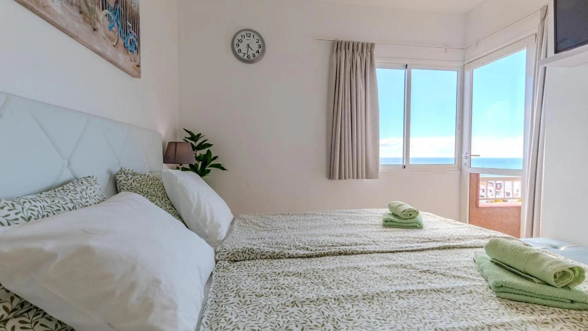 Bahia Paradise View Apt By Dream Homes Tenerife Puerto de Santiago  Apartment Puerto de Santiago (Tenerife)